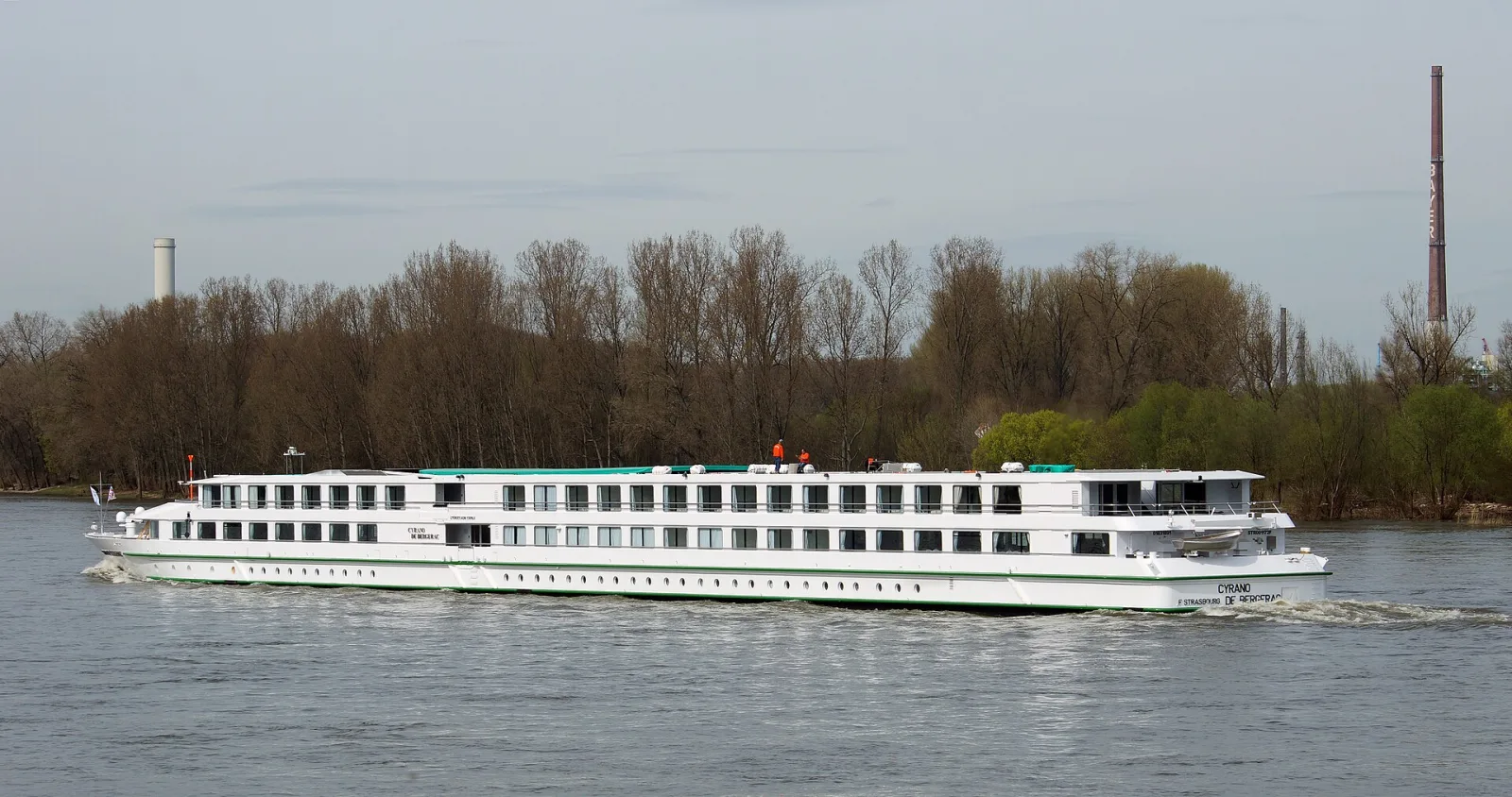 Außenansicht des Flusskreuzfahrtschiffs Cyrano de Bergerac.