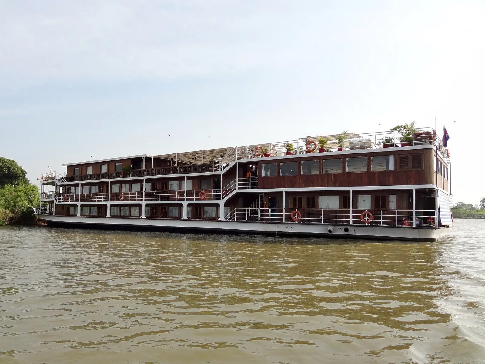 Außenansicht des Flusskreuzfahrtschiffs Lan Diep.